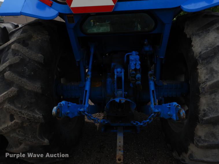 image for item DY9832 Ford 7710 tractor