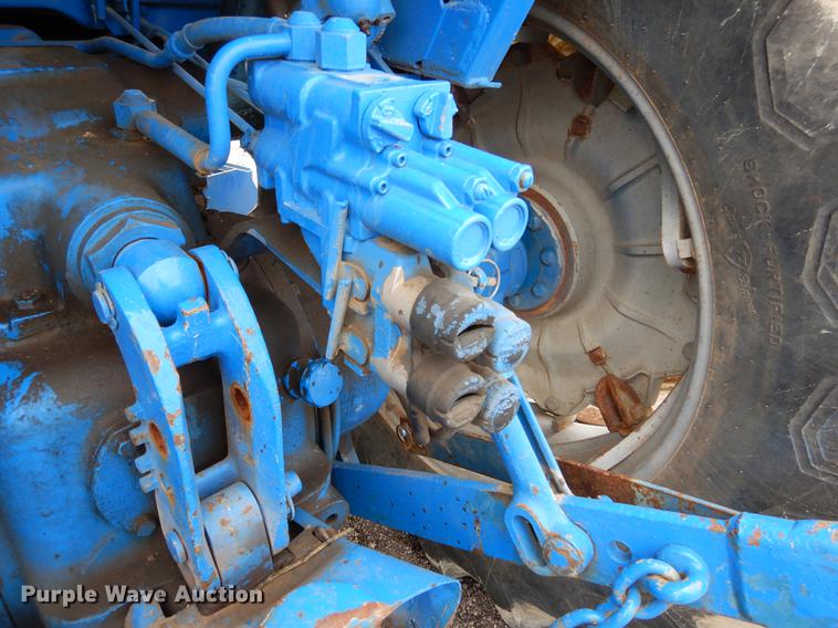 image for item DY9832 Ford 7710 tractor