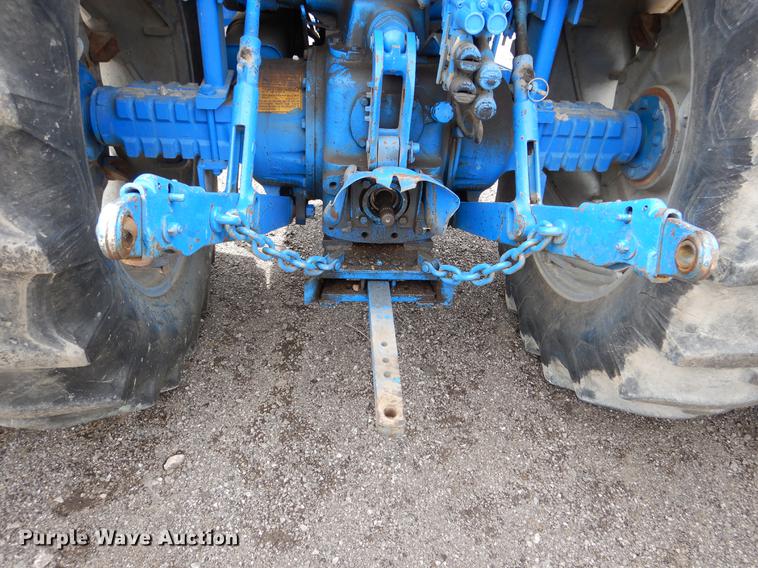 image for item DY9832 Ford 7710 tractor