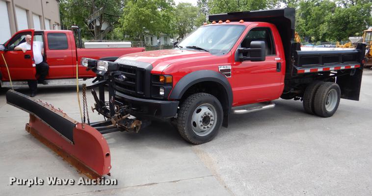 image for item DY9833 2008 Ford F550 Super Duty dump truck