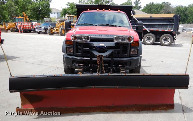 image for item DY9833 2008 Ford F550 Super Duty dump truck