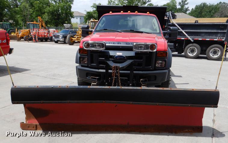 image for item DY9833 2008 Ford F550 Super Duty dump truck