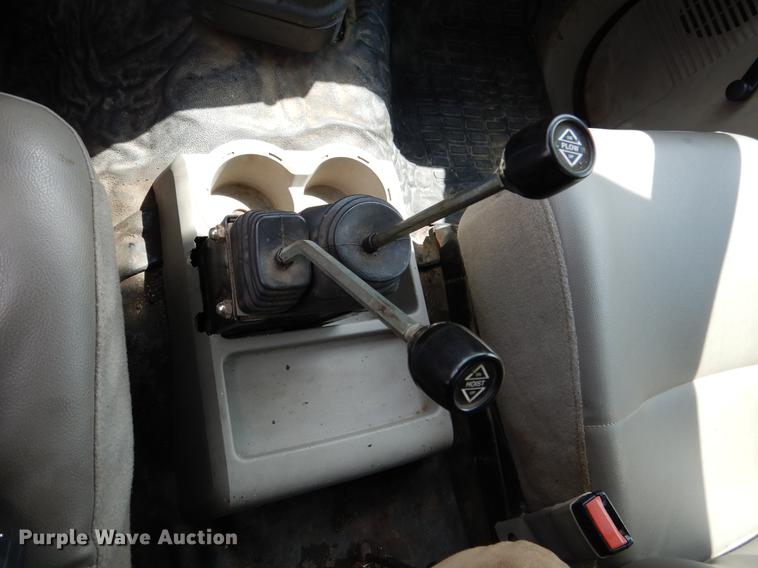 image for item DY9833 2008 Ford F550 Super Duty dump truck