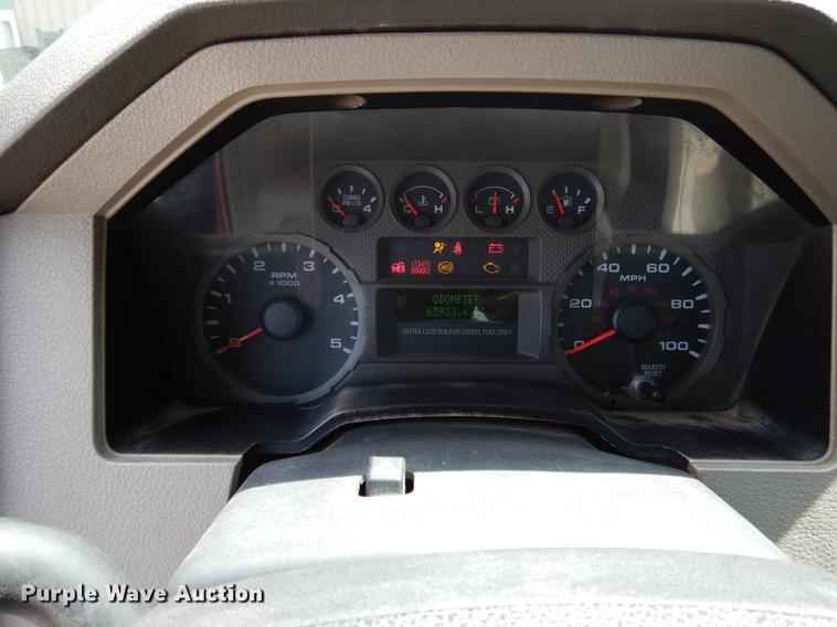 image for item DY9833 2008 Ford F550 Super Duty dump truck