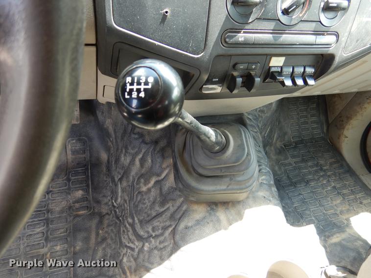 image for item DY9833 2008 Ford F550 Super Duty dump truck