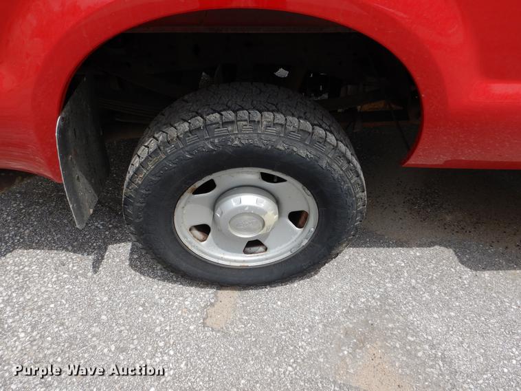 image for item DY9834 2006 Ford F250 Super Duty SuperCab pickup truck