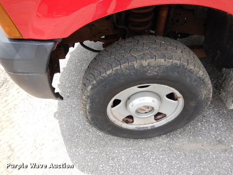 image for item DY9834 2006 Ford F250 Super Duty SuperCab pickup truck