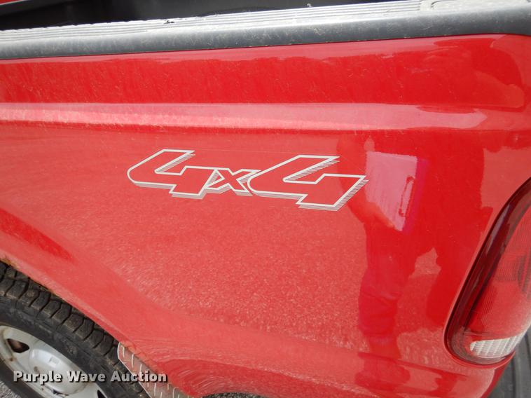 image for item DY9834 2006 Ford F250 Super Duty SuperCab pickup truck