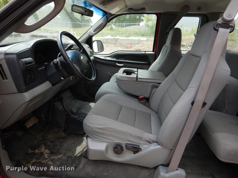 image for item DY9834 2006 Ford F250 Super Duty SuperCab pickup truck