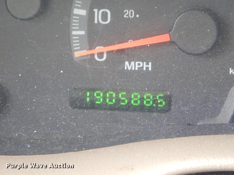 image for item ED9262 2001 Ford Expedition SUV