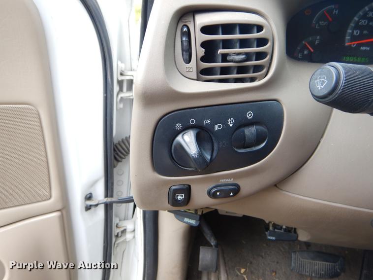 image for item ED9262 2001 Ford Expedition SUV