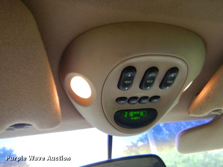 image for item ED9262 2001 Ford Expedition SUV