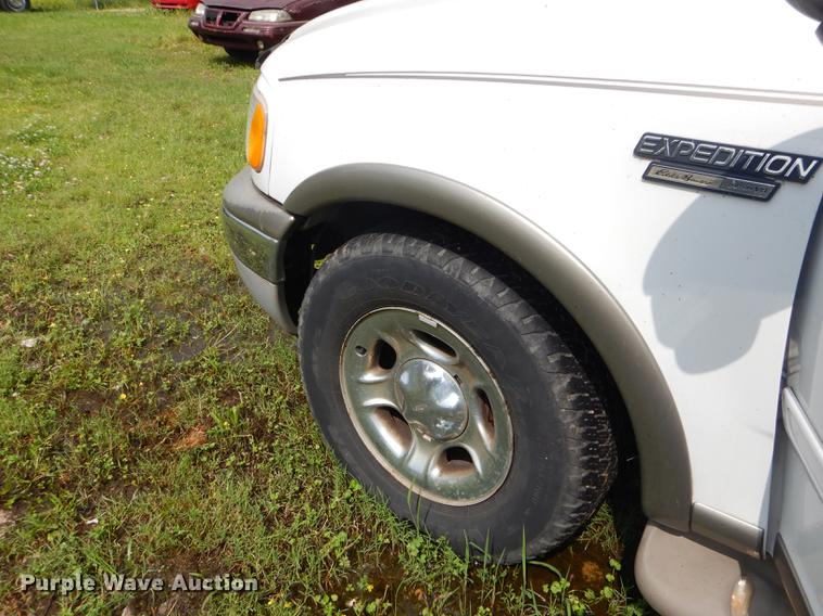 image for item ED9262 2001 Ford Expedition SUV