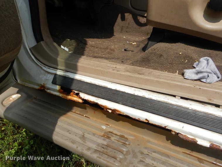 image for item ED9262 2001 Ford Expedition SUV