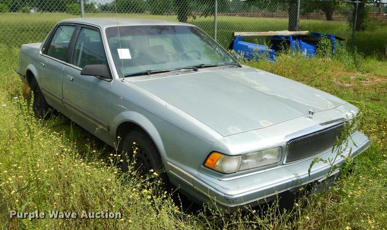 image for item ED9263 1994 Buick Century
