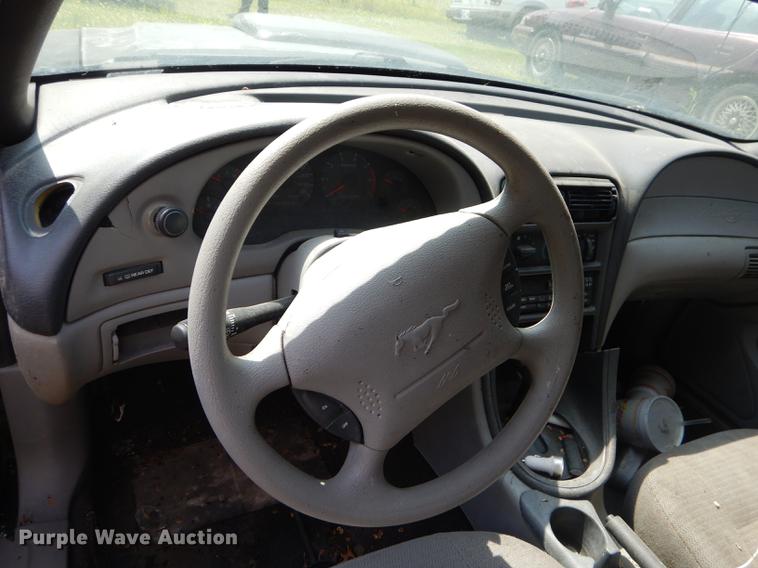 image for item ED9264 2000 Ford Mustang