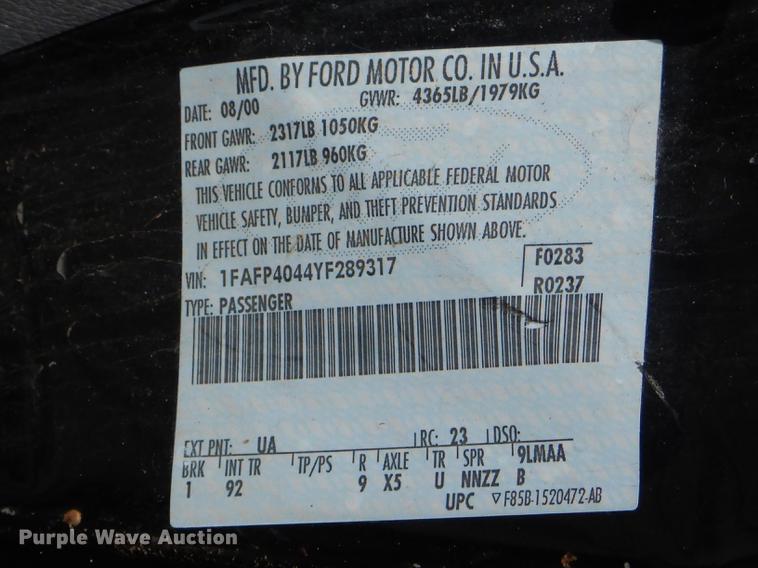 image for item ED9264 2000 Ford Mustang