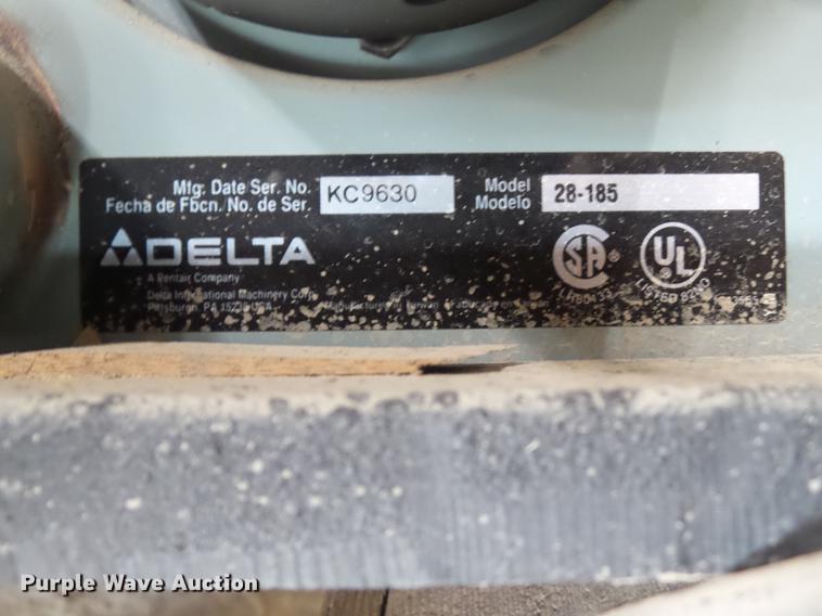 image for item EM9176 (3) Delta 28-185 band saws
