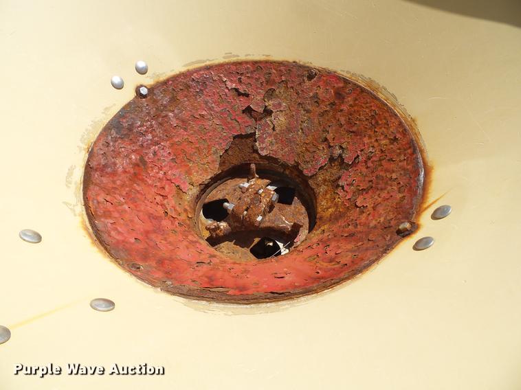 image for item EM9181 Vicon PS-205 spreader