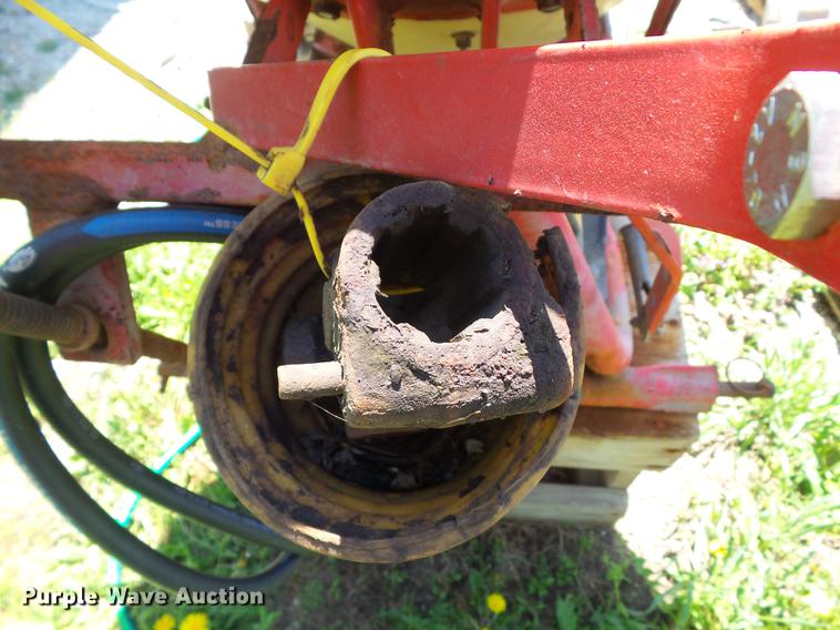 image for item EM9181 Vicon PS-205 spreader