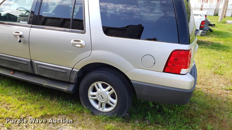 image for item EN9965 2005 Ford Expedition SUV