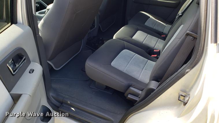 image for item EN9965 2005 Ford Expedition SUV
