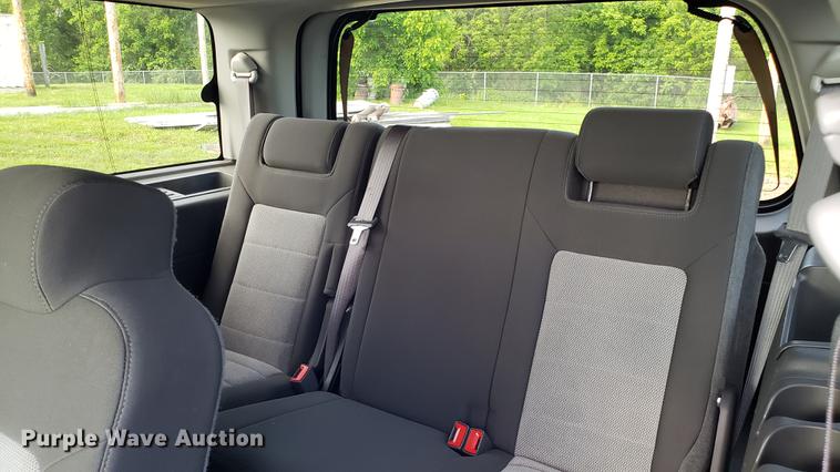 image for item EN9965 2005 Ford Expedition SUV