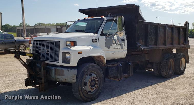 image for item EN9966 2002 GMC C8500 dump truck