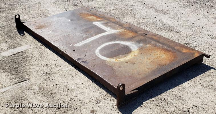 image for item EN9966 2002 GMC C8500 dump truck