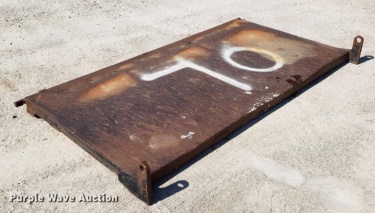 image for item EN9966 2002 GMC C8500 dump truck