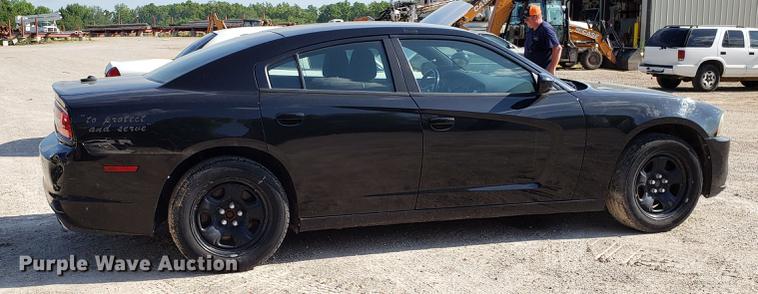 image for item EN9969 2011 Dodge Charger Police