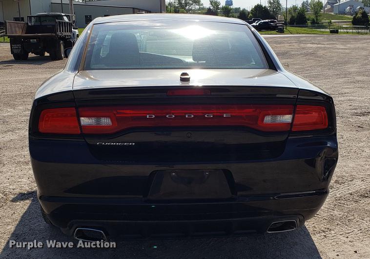 image for item EN9969 2011 Dodge Charger Police