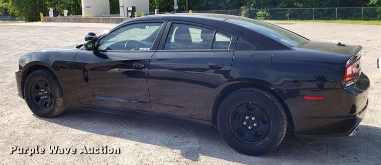 image for item EN9969 2011 Dodge Charger Police