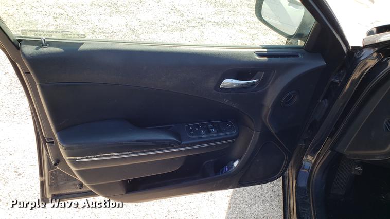 image for item EN9969 2011 Dodge Charger Police