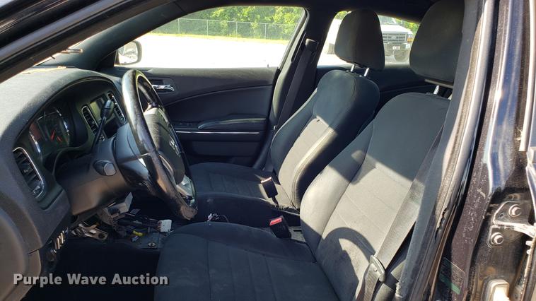 image for item EN9969 2011 Dodge Charger Police