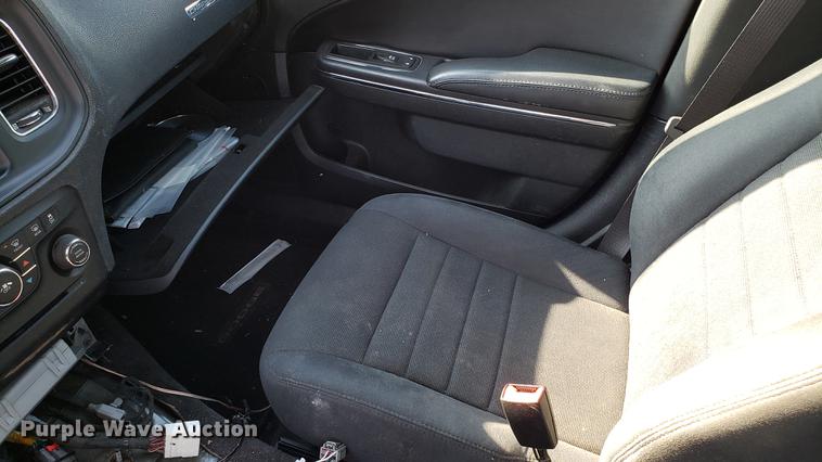 image for item EN9969 2011 Dodge Charger Police