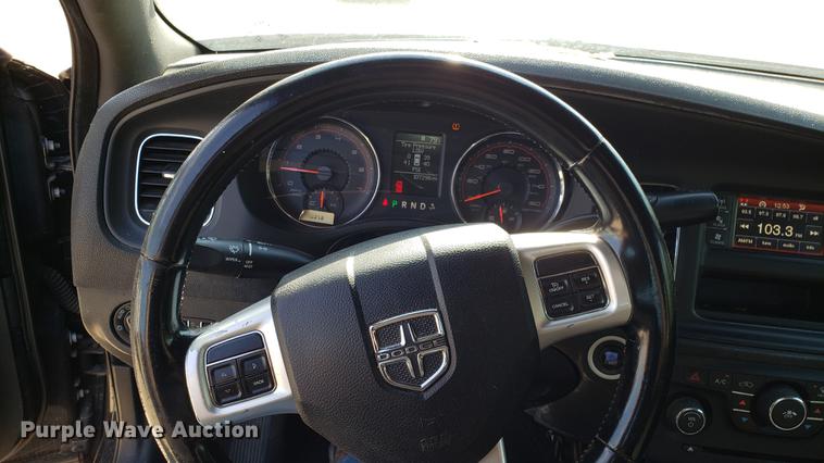 image for item EN9969 2011 Dodge Charger Police