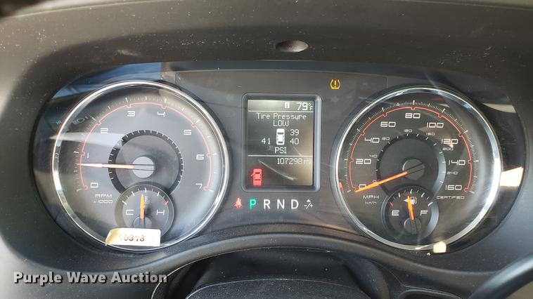 image for item EN9969 2011 Dodge Charger Police