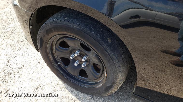 image for item EN9969 2011 Dodge Charger Police