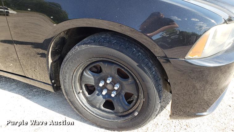 image for item EN9969 2011 Dodge Charger Police