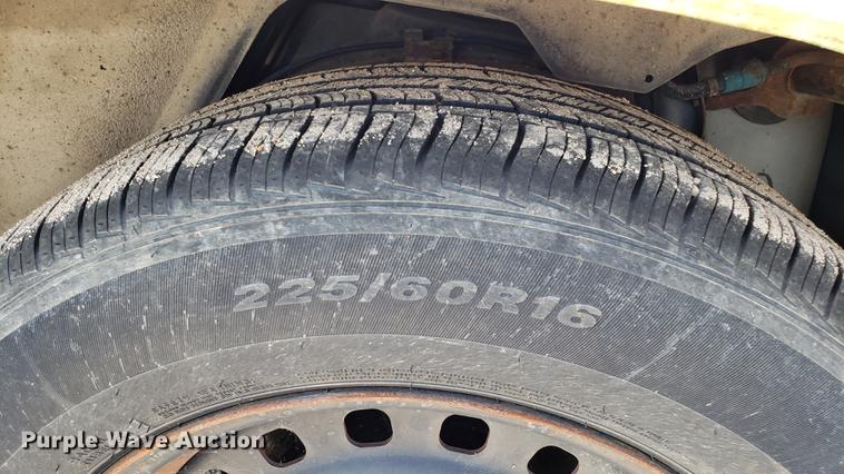 image for item EN9970 2001 Ford Crown Victoria Police Interceptor