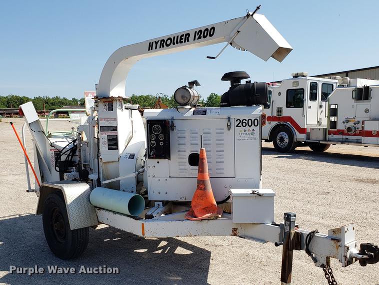 image for item EN9977 2004 Wood Chuck HyRoller 1200 wood chipper