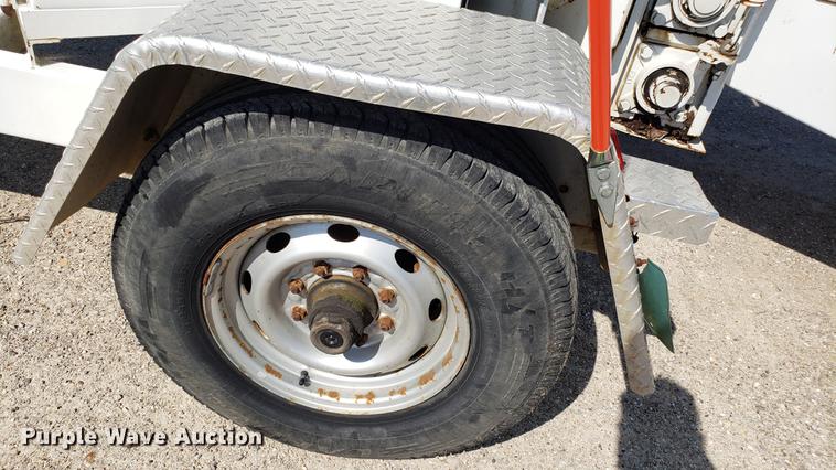 image for item EN9977 2004 Wood Chuck HyRoller 1200 wood chipper