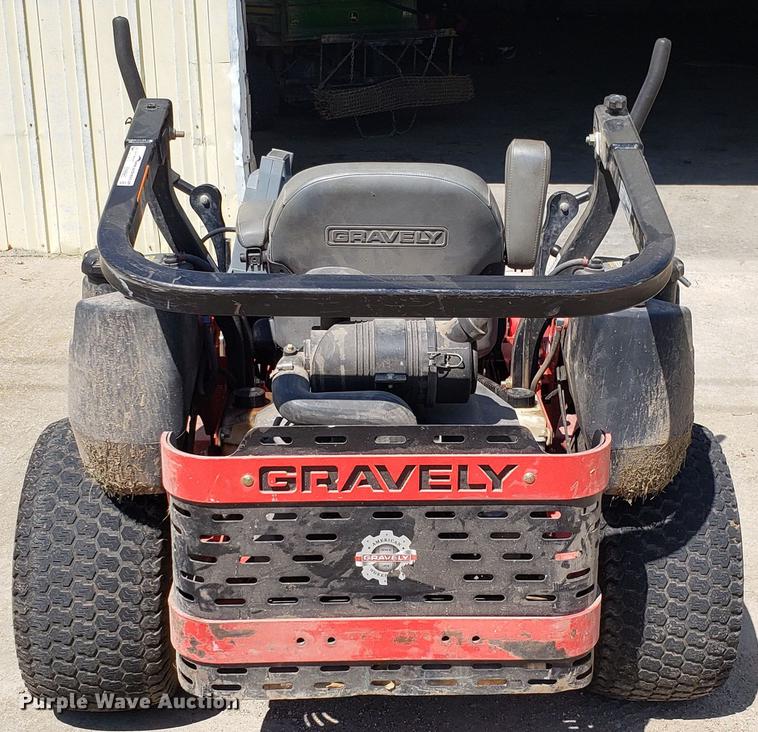 image for item EN9985 Gravely Pro-Turn 460 ZTR lawn mower