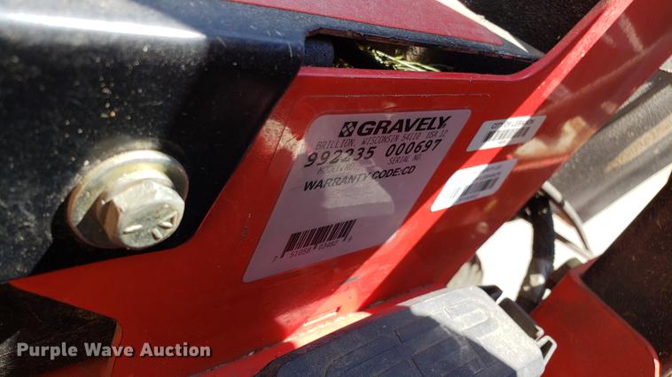 image for item EN9985 Gravely Pro-Turn 460 ZTR lawn mower