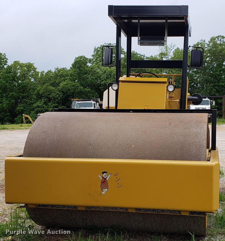 image for item EN9997 Rex SP848 single drum vibratory roller