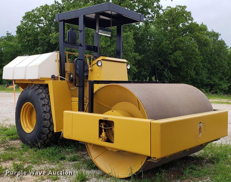 image for item EN9997 Rex SP848 single drum vibratory roller