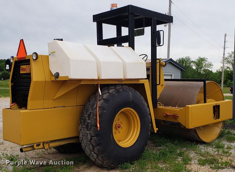 image for item EN9997 Rex SP848 single drum vibratory roller