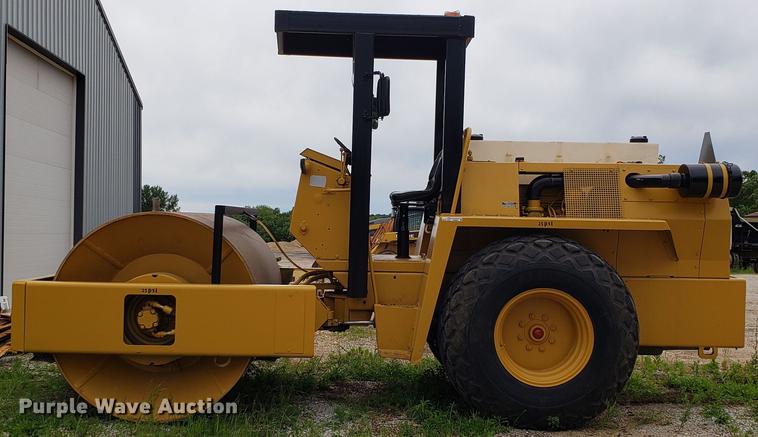 image for item EN9997 Rex SP848 single drum vibratory roller