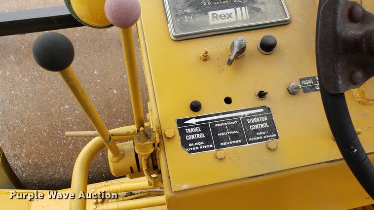 image for item EN9997 Rex SP848 single drum vibratory roller